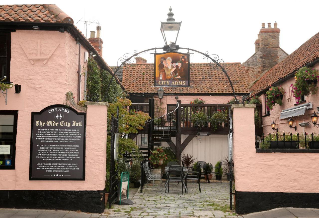 The City Arms Wells Kültér fotó
